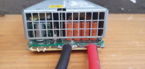 Imagen 4 de 6 de Fuente Conmutada 12volts 73.8 Amperes Ideal Para Car Audio