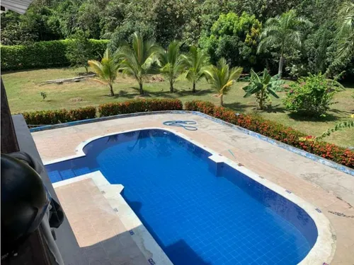 Finca Santa Fe De Antioquia Via A Bolombolo. Se Vende