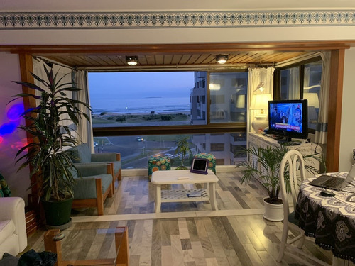 Imagen 7 de 14 de Departamento Frente Al Mar, Completo 2 Dormitorios