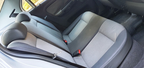 Volkswagen Voyage 1.6 Comfortline Plus - Permuto Menor Valor