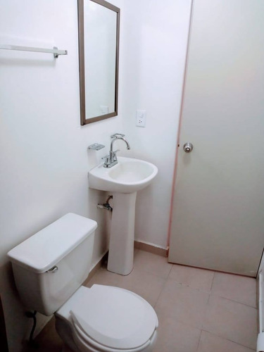 Imagen 7 de 12 de Rento Departamento Con Acabados, 63673
