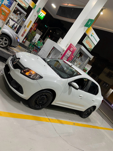 Renault Logan 1.6 Expression Hi-power Easy-r 4p