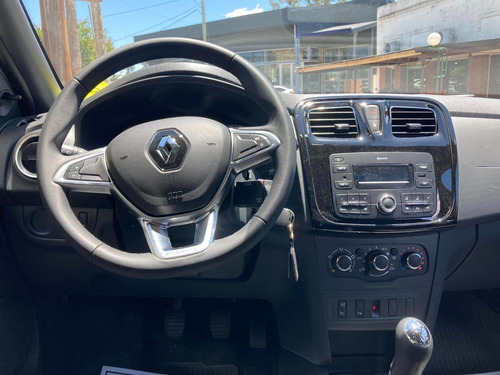 Imagen 13 de 17 de Renault Stepway Ph2 1.6 16 Válvulas Zen 0km My2023
