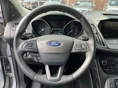 Ford Escape TITANIUM TURBO SEC 2,0 4X4