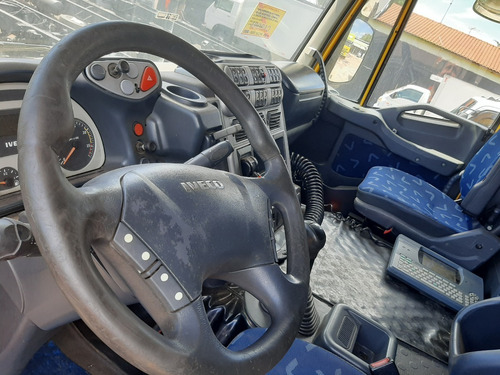 Imagem 8 de 10 de Iveco Stralis 490s38 Ano 2009 4x2