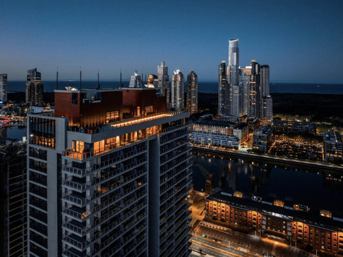 Monoambiente En Venta En Quartier De Bajo. Piso 10. Sector Rio. Torre 2.