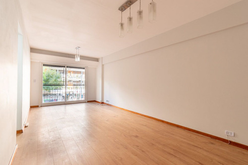 Oficina Venta Recoleta Piso 1 Balcon