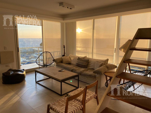 Departamento- Venta- Olivos- Penthouse- 5 Ambientes - Terraza- Pileta Propia - Vista Rio