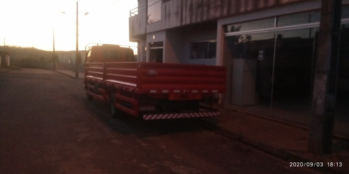 Mercedes Bens Acello