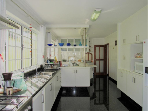 Imagem 28 de 30 de Casa Com 4 Suítes E Piscina No Alto Da Boa Vista - Reo323676