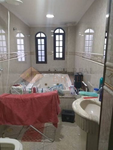 Imagem 7 de 18 de Sobrado Para Venda - Cidade Líder, 3 Dorm, 1 Suíte, 2 Vagas, 200 M. - 1573