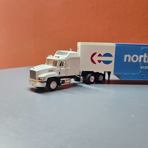 Trailer Mack Escala 1:87 Blanco (Usado)