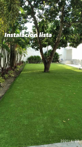 Imagen 3 de 4 de Venta E Instalación De Grama Artificial Calidad Garantizada