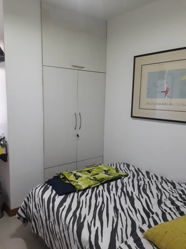 Imagen 10 de 14 de Apartamento En Venta Lecheria Res Luna Del Mar