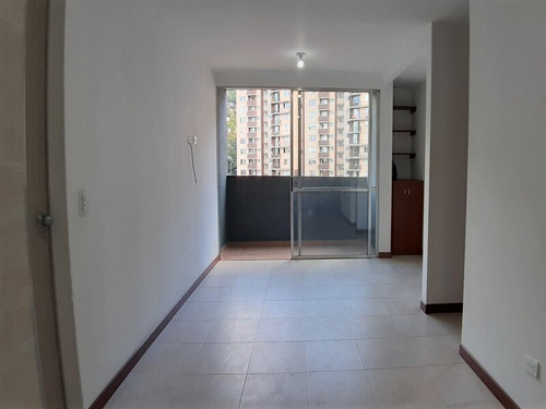 Apartamento En Venta Ubicado En Sabaneta Sector Las Flores (21908).