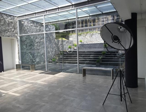 Venta Apartamento 1 Dormitorio Y Medio Punta Del Este Garage Parrillero Propio