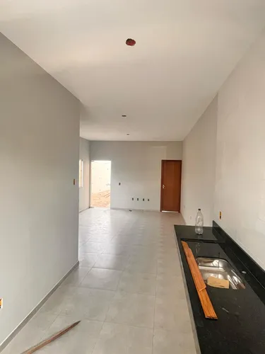 Vendo Casa Na Praia De Guriri /es- 2 Qts( Sendo Um Suite)