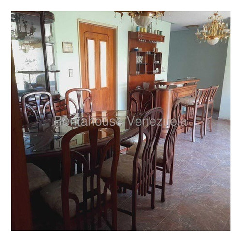 Apartamento En Alquiler Macaracuay 25-24178