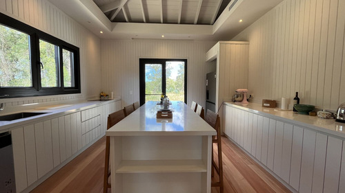 Casa En Alquiler Anual Barrio Privado En La Barra (ref: Bpv-10270)