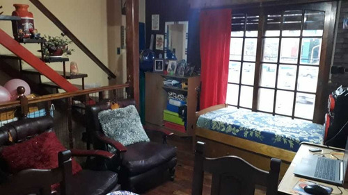 Imagen 4 de 11 de Av. Mitre 3400 - Sarandi - Duplex 3 Amb Y Local En Block