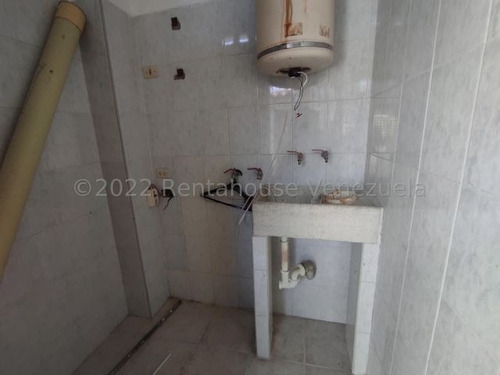 Imagen 19 de 28 de Hermoso Townhouse Urb. Las Bungavillas El Limón Sector El Progreso 23-12617 Ejc 04243439046