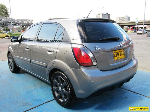 Kia Rio Ex 1600cc Mt Aa