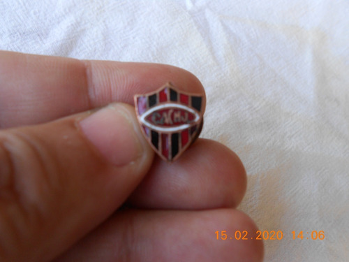 Pin Antiguo Distintivo Futbol Club Chacarita Juniors  