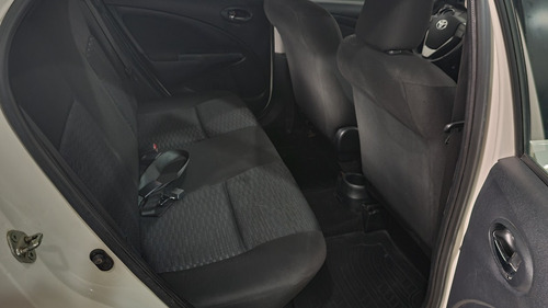 Toyota Etios Xls 2014