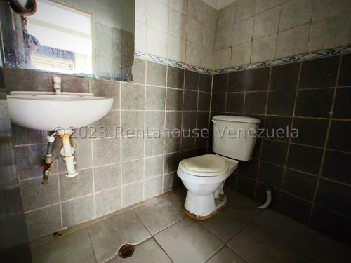 Imagen 16 de 30 de *//locales Comercial En Alquiler En Avenida Moran Barquisimeto*// Monica Carrasquel 0424 556 57 59