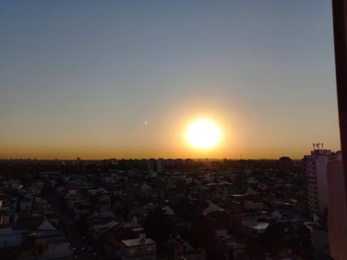 Imagen 4 de 14 de Departamento En Venta En Avellaneda Este