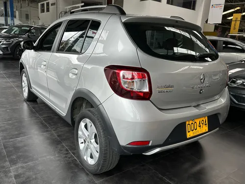 Renault Stepway 1.6 Expression / Zen
