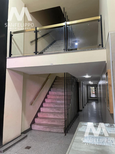 Departamento Alquiler En Av. Corrientes Al 1600 - San Nicolas