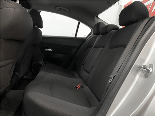 Imagem 12 de 14 de Chevrolet Cruze 1.8 Lt 16v Flex 4p Manual