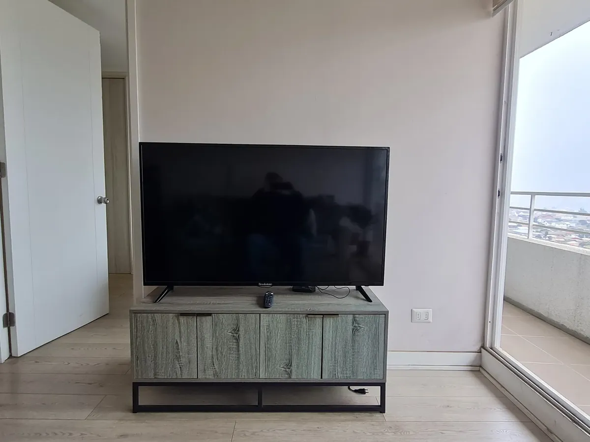 Imagen 5 de 18 de Arriendo Departamento Amoblado A Pasos St Margarets Y Sek