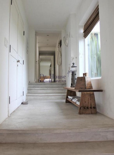 Exclusiva Casa En Las Grutas, Punta Ballena, Frente Al Mar!- Ref: 233