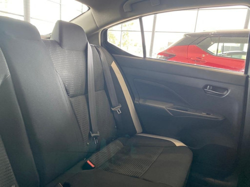 Imagen 14 de 14 de Nissan Versa 1.6 Advance Mt #09