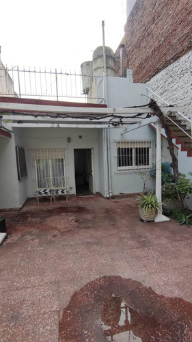 Casa Con Local En Venta