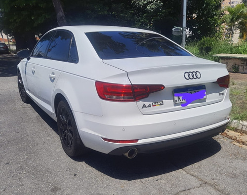 Audi A4 2.0 Tfsi Attraction S-tronic 4p