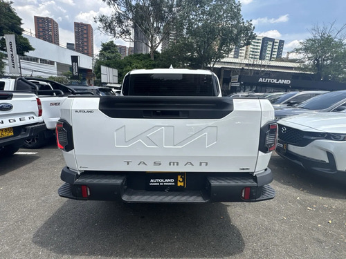 Kia Tasman Desire Mt 2,2l Td 4x4 6ab