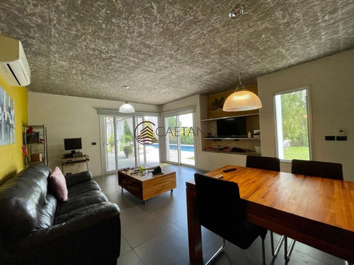 Imagen 4 de 26 de Excepcional Y Practica Casa De Dos Plantas En Residencia Privada! - Punta Del Este La Residence