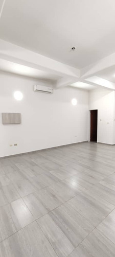 Se Vende O Alquila Local Comercial En El Cc Pinar