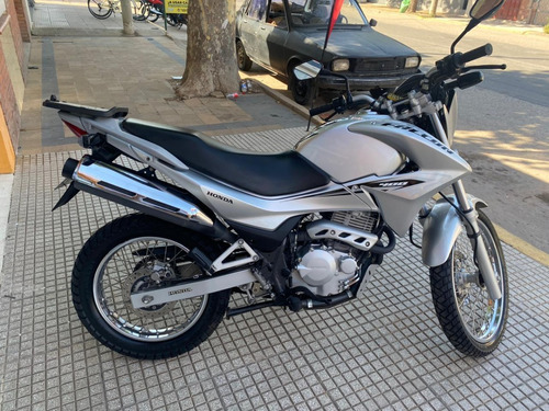 Imagen 7 de 13 de Honda Falcon 400 , 2015
