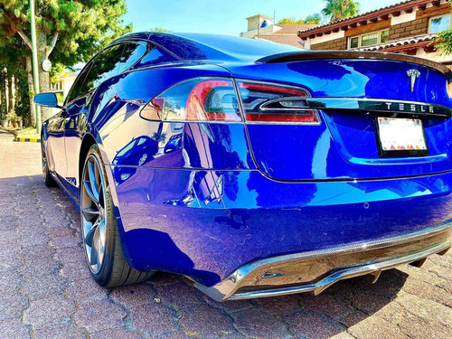 Imagen 11 de 15 de Tesla S 90d