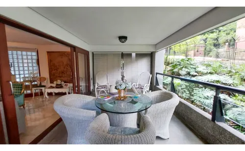 Venta De Exclisivo Apartamento Amoblado En Las Lomas El Poblado