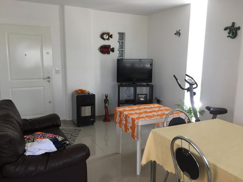Imagen 6 de 21 de Departamento En Venta, Asborno 642 (10°b), Belén De Escobar