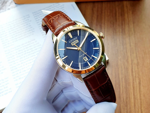 Reloj Citizen Dress Classics Corso Original Hombre Color De La Correa Marrón Oscuro Color Del Bisel Oro Rosa Color Del Fondo Azul