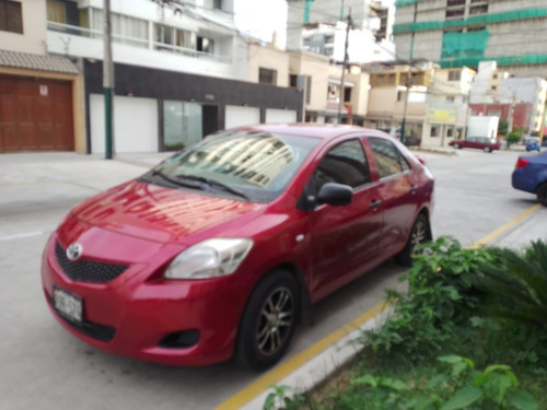 Carro Auto Toyota Yaris 2011 Full Equipo (perfecto Estado)