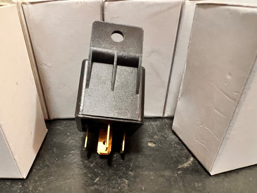 Relevador Ó Relay 5 Patas 30/40a 12v 10 Piezas Taiwan