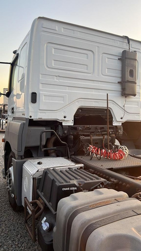 Imagem 4 de 17 de Mercedes-benz Axor 2536 6x2 2013 Automático