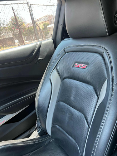 Chevrolet Camaro 6.2 Ss - V8 At